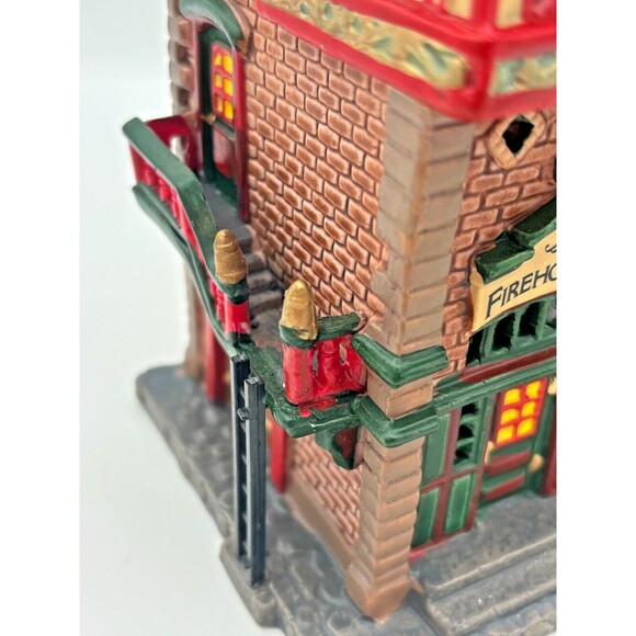 Lemax Village Collection Fire House No 3 Lighted Building 2004 #323095 Working! - Picture 15 of 16